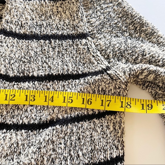 Lou & Grey Striped Cardigan Size Medium - Picture 7 of 9
